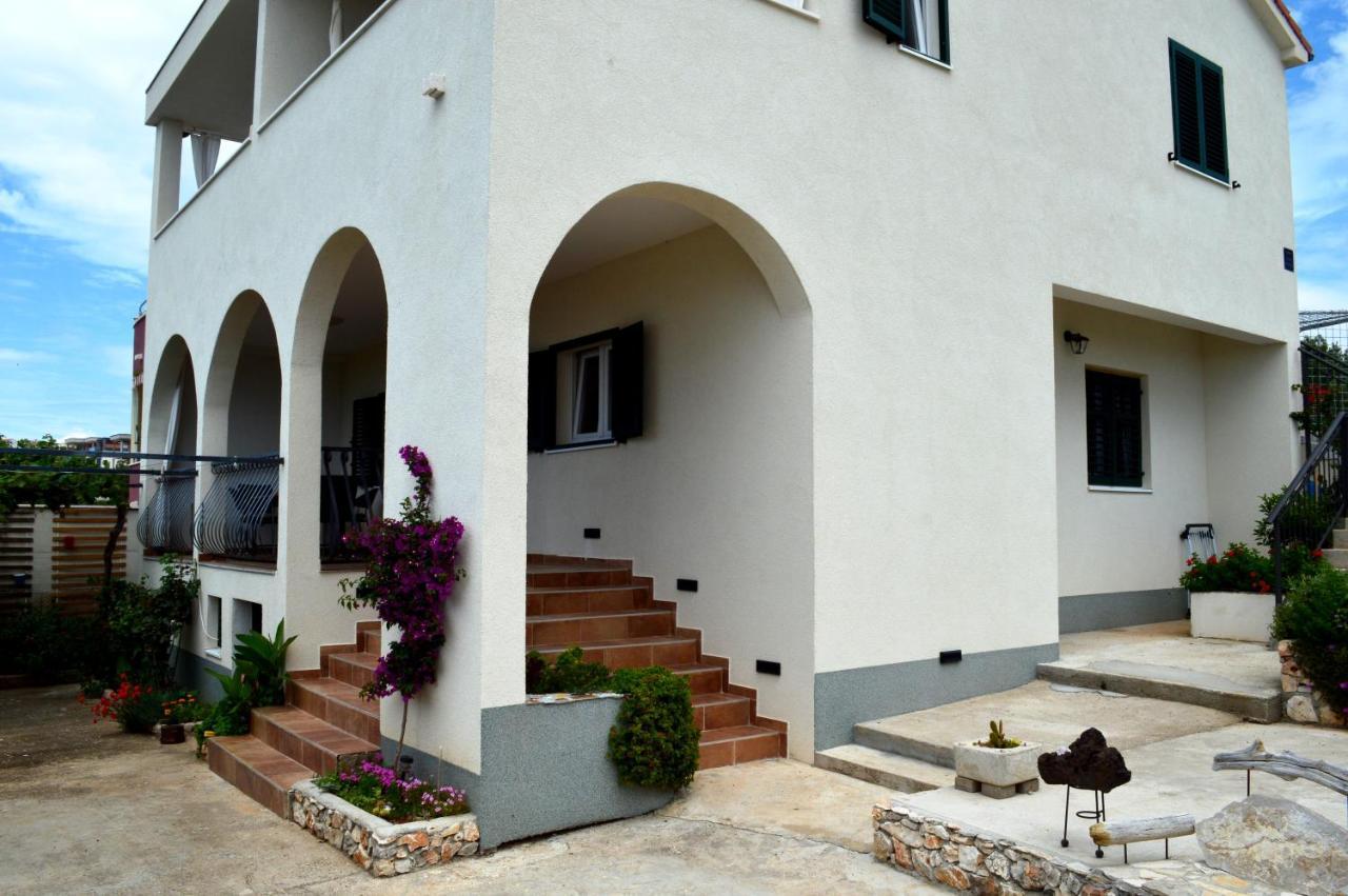 Apartments Starshine & Lighthouse Rogoznica  Exterior photo